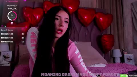 Jenny Ferguson online show from February 18, 6:04 am