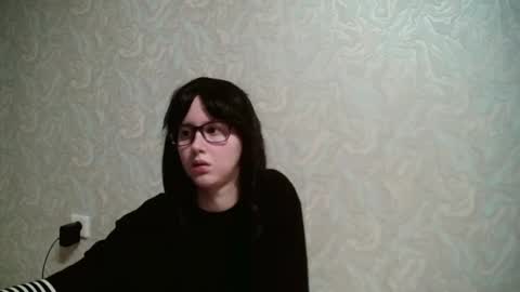 JennyOlset online show from December 23, 7:09 pm