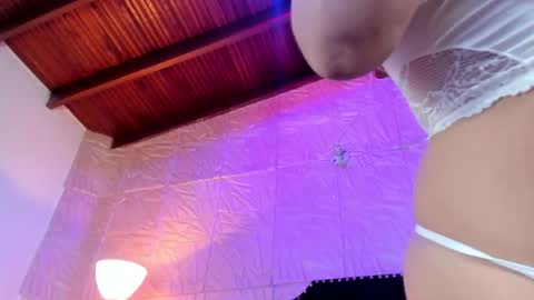  Jenny  online show from March 21, 11:04 am