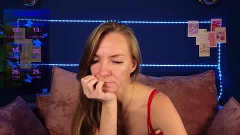 jesica_moon_peachy online show from October 2, 1:54 am