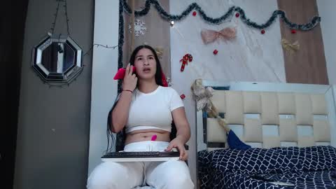 JESICA online show from January 10, 1:32 am