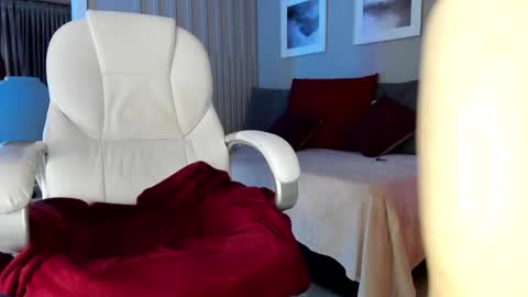 Jessie online show from October 16, 9:39 pm