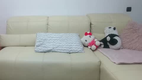 JessaRay online show from February 4, 12:30 pm