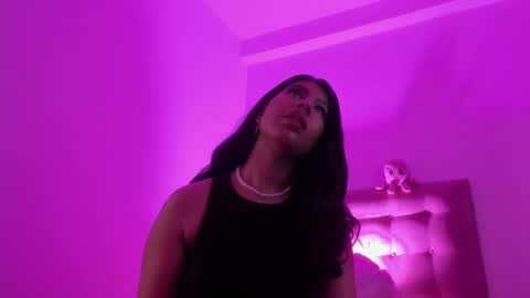 Jess online show from December 30, 6:49 pm