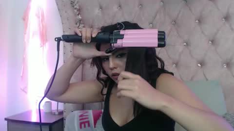 Jessica  online show from January 16, 1:56 am