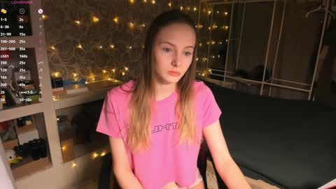 Mila online show from January 21, 2:43 am