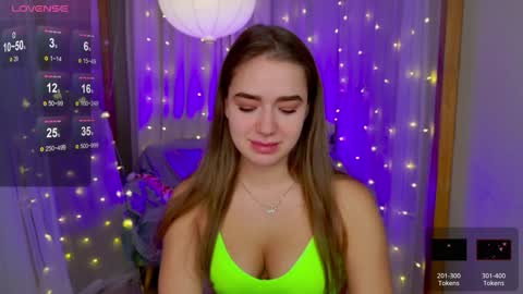 Jessi online show from December 22, 5:10 pm