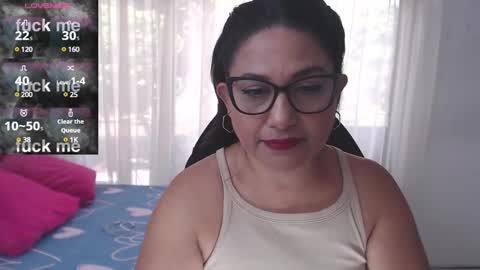 paola online show from January 24, 3:34 pm