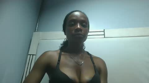 jessybabie online show from November 13, 6:07 pm