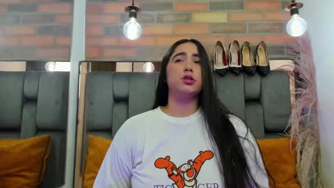 JESSY CORTES online show from September 28, 2:51 am