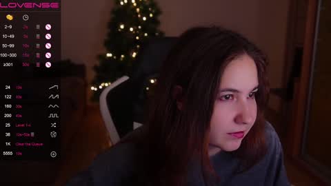 jia_lisaa online show from December 16, 8:16 pm