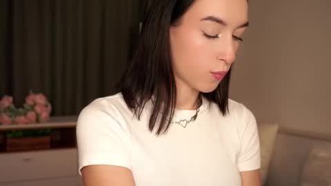 Mari online show from November 16, 10:15 am