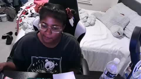 goldenbaby online show from September 17, 1:25 am