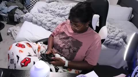 goldenbaby online show from September 20, 1:49 am