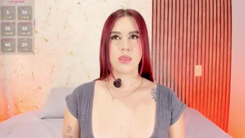 jimenawhite1 online show from March 13, 4:25 am