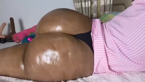 jinglefancypuff online show from February 21, 8:50 am