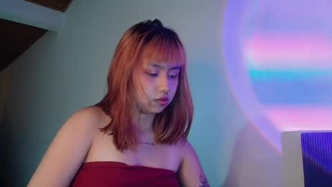 Minaa  online show from November 29, 3:21 am