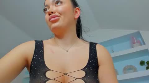 Juliee online show from January 16, 6:15 pm