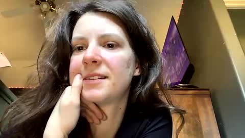 jlynn1997 online show from February 2, 5:34 pm