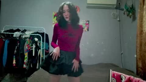 Joannatompson online show from September 30, 11:53 pm