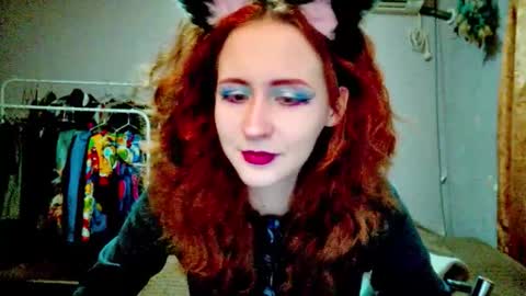 Joannatompson online show from February 2, 12:09 am
