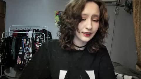 Joannatompson online show from March 1, 8:42 pm