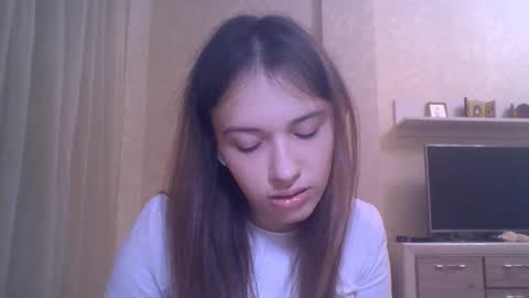 Jennifer online show from October 9, 8:35 pm