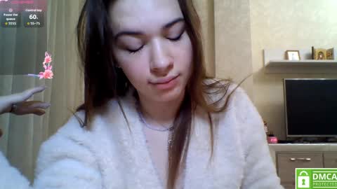 Jennifer online show from April 2, 6:49 pm