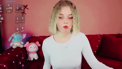 Paula online show from January 7, 9:35 pm