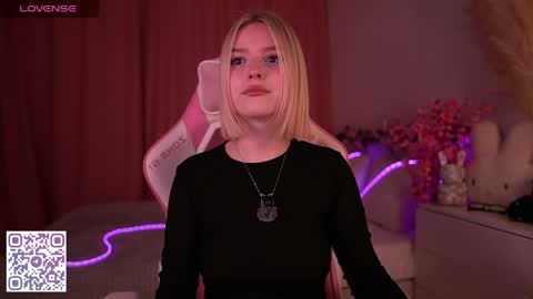 Paula online show from April 3, 12:41 am