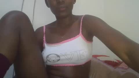 jollynabeb online show from February 28, 7:03 pm