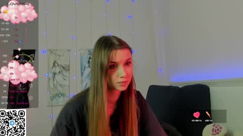 Mila online show from February 3, 8:24 pm