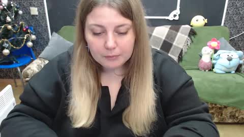 josiesun771 online show from December 29, 1:28 pm