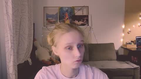 joy_keys online show from February 17, 8:49 pm