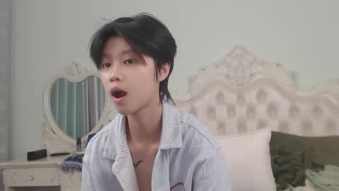 joycekay online show from October 16, 3:20 am