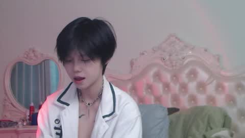joycekay online show from June 6, 5:36 am