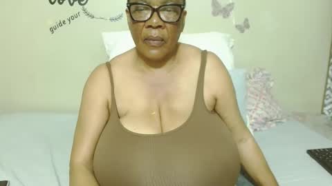 DairyQueen online show from October 6, 4:45 pm