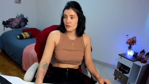 Camila Buitrago online show from March 5, 2:12 pm