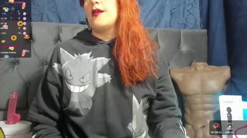 juanita online show from December 2, 12:39 pm