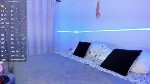 Blue online show from January 24, 4:17 pm