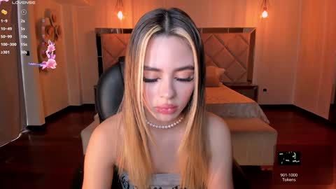 Juanita Clay online show from February 1, 12:58 pm