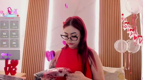 Juicy online show from February 14, 11:21 am