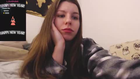 laura online show from March 2, 7:41 pm