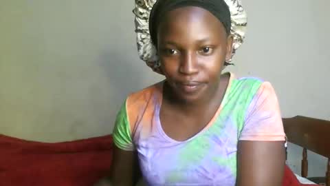 juicyicequeen online show from October 12, 7:44 am