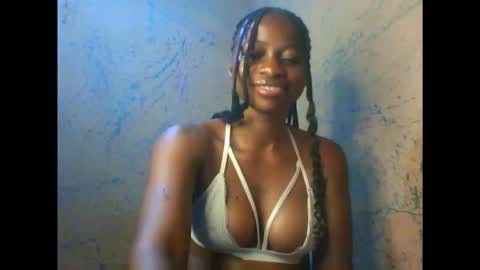 juicypiexx online show from November 6, 2:06 am