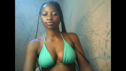 juicypiexx online show from October 7, 2:49 am