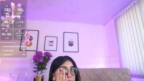 Jules Bennett online show from September 12, 2:02 pm