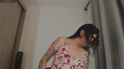 Juli Modelo Independiente online show from September 24, 11:26 pm