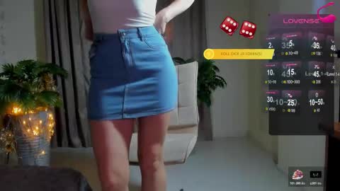 julia_giulia online show from February 19, 7:24 pm