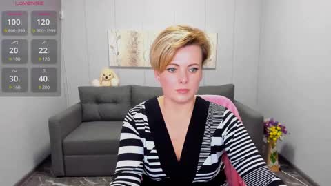 Julia online show from January 27, 1:09 pm